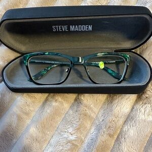 Steve Madden Glasses